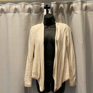 Cream flowing jacket